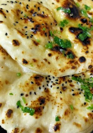 A picture of Garlic-Butter Naan.