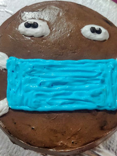 चॉकलेट मास्क केक (Chocolate mask cake recipe in Hindi) रेसिपी मुख्य फोटो