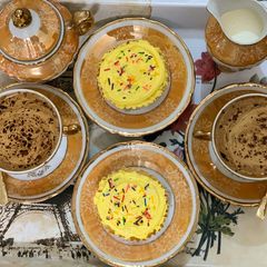 A picture of Lemon coconut cupcakes.