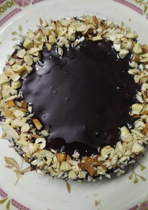 A picture of Yummy Chocolate cake.