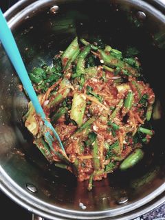 Hình của món Kim chi cần tây.