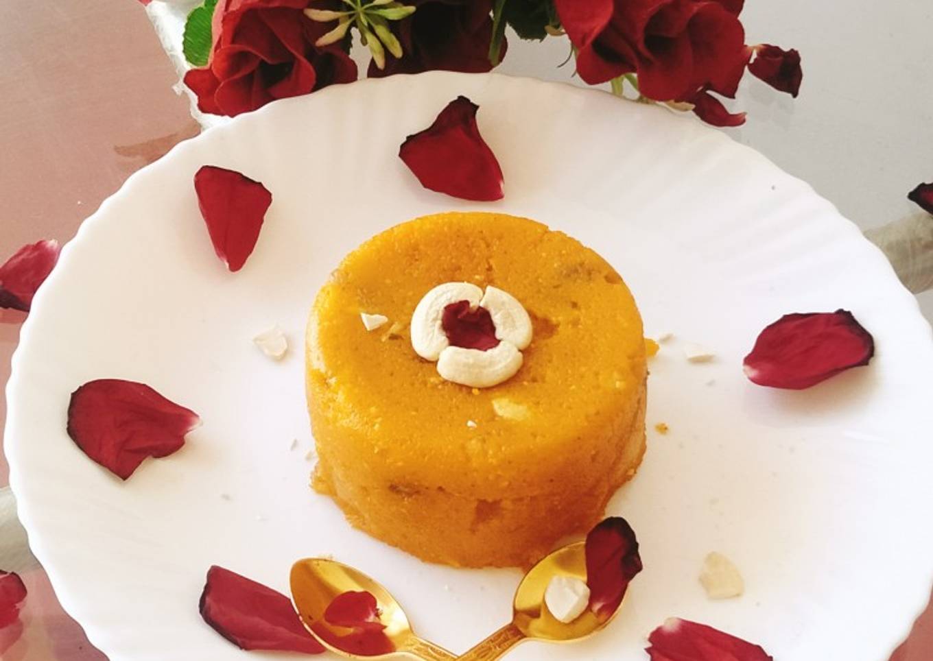 Sooji ka halwa semolina kesari