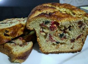 Una foto de PAN Dulce con Frutas y Frutos...!🎅🎅🎅