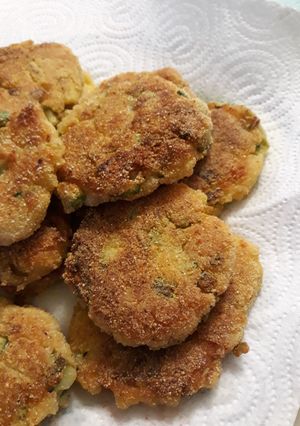 Foto di Polpette di zucchine e ricotta (o mozzarella)
