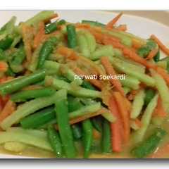 รูปของ Acar kuning buncis,wortel,timun