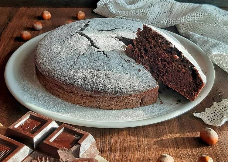 Torta cioccocaffè alle nocciole (di @recettes.de.cuisine)