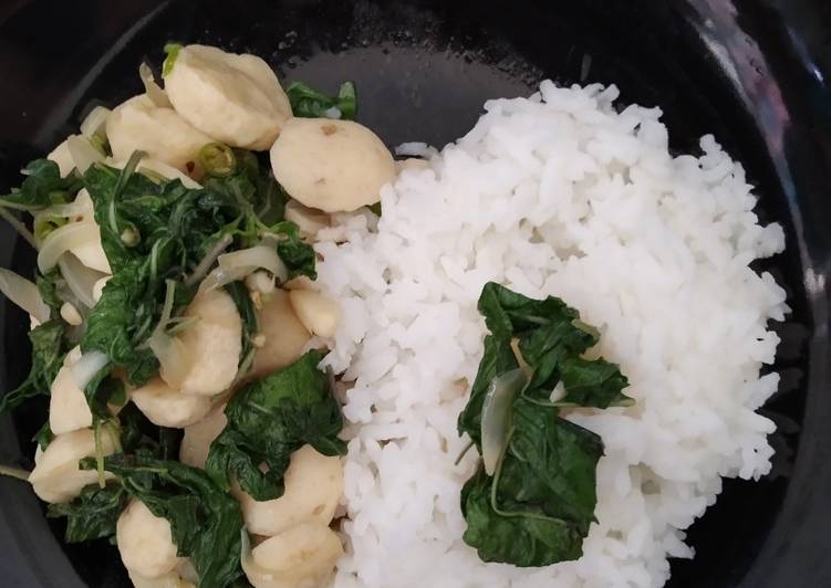 ผัดกระเพราลูกชิ้นหมู#39