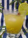 Caipirinha de Gengibre e Mel