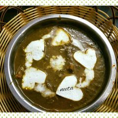 A picture of Yummy Palak Paneer.