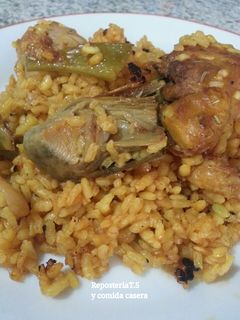 Una foto de Paella Valenciana