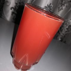 Watermelon juice A picture of Watermelon juice.