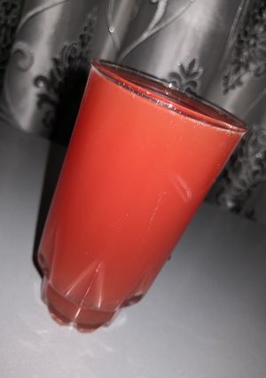 A picture of Watermelon juice.