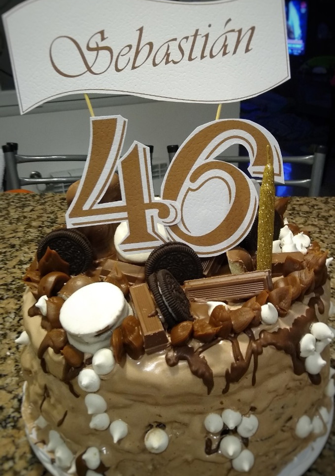 Una foto de Súper torta de cumpleaños
