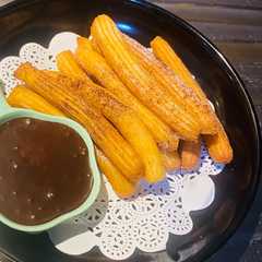 559. Churros Simpel-レシピのメイン写真