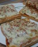 Mini pizza con mousse de berenjena a la barbacoa