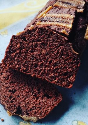 Una foto de Budín de banana y cacao sin azúcar 🍌🍫