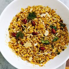 Poha Namkeen A picture of Poha Namkeen.