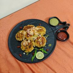 A picture of Karela kabab (bittergourd kabab).