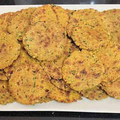 A picture of Barley {Jau } Flour Masala Bhakari.