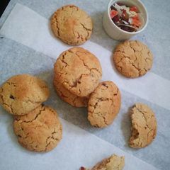 A picture of Fruit Oatmeal Cookies.