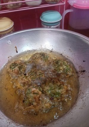 Foto resep Bakwan Daun Kucai udang