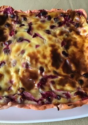 Une photo de Flan pâtissier aux cranberries fraîches pâte brisée à la fraise