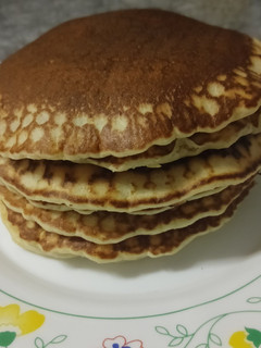 Una foto de Tortitas americanas fáciles y esponjosas