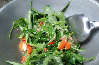 Langkah Mudah untuk Membuat Tumis Kangkung Teriyaki yang Enak