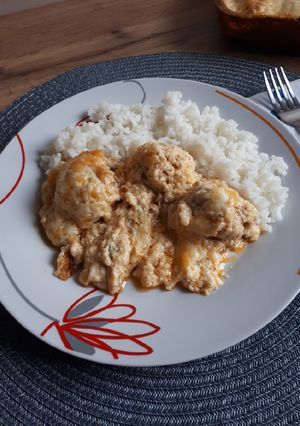 Húsgombócok tejszínes mártásban recept fotója