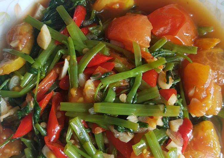 Tumis Kangkung Belacan
