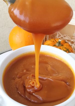 A tökéletes karamellszósz recept fotója