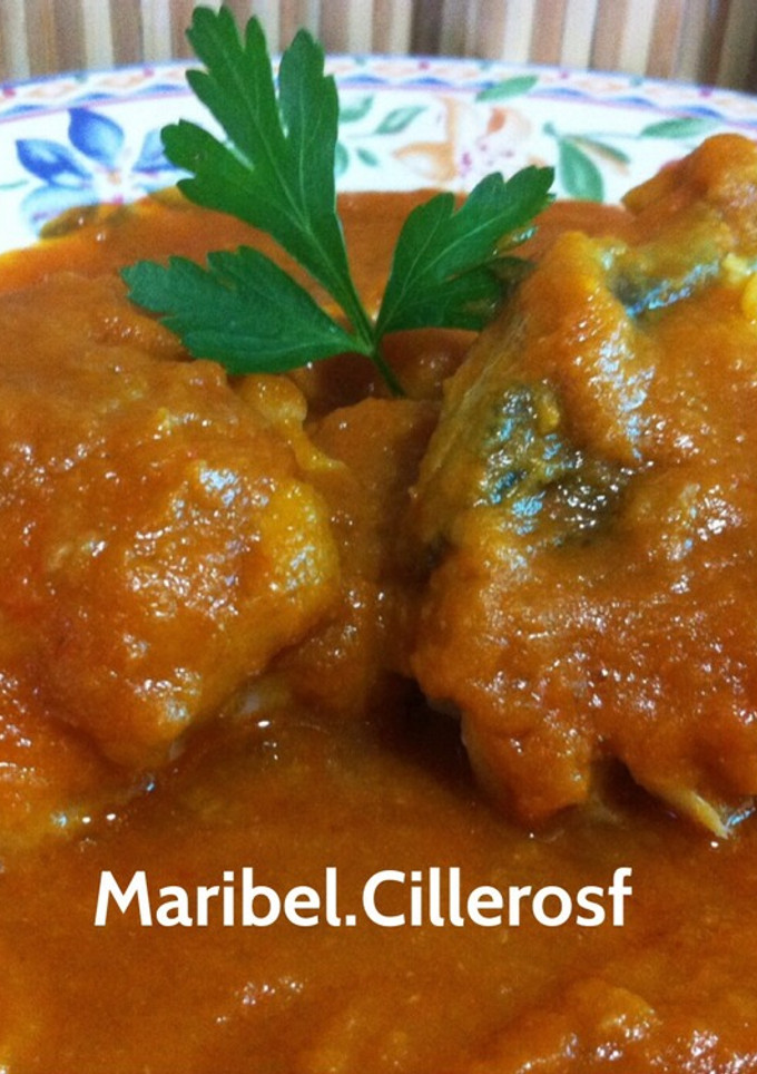 Una foto de Bacalao al Ribeiro con tomate frito casero 