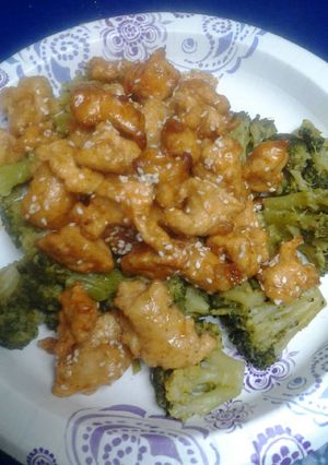A picture of Honey sesame chicken.