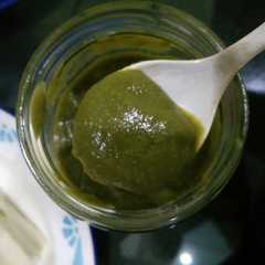 A picture of Srikaya Pandan / Selai Pandan.