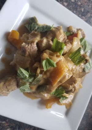 A picture of Pork & Peppers w/ Beer-Mustard Sauce.