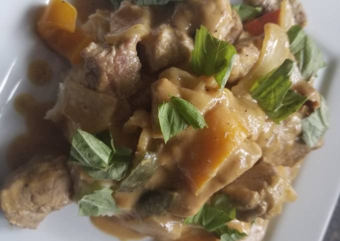 Pork & Peppers w/ Beer-Mustard Sauce