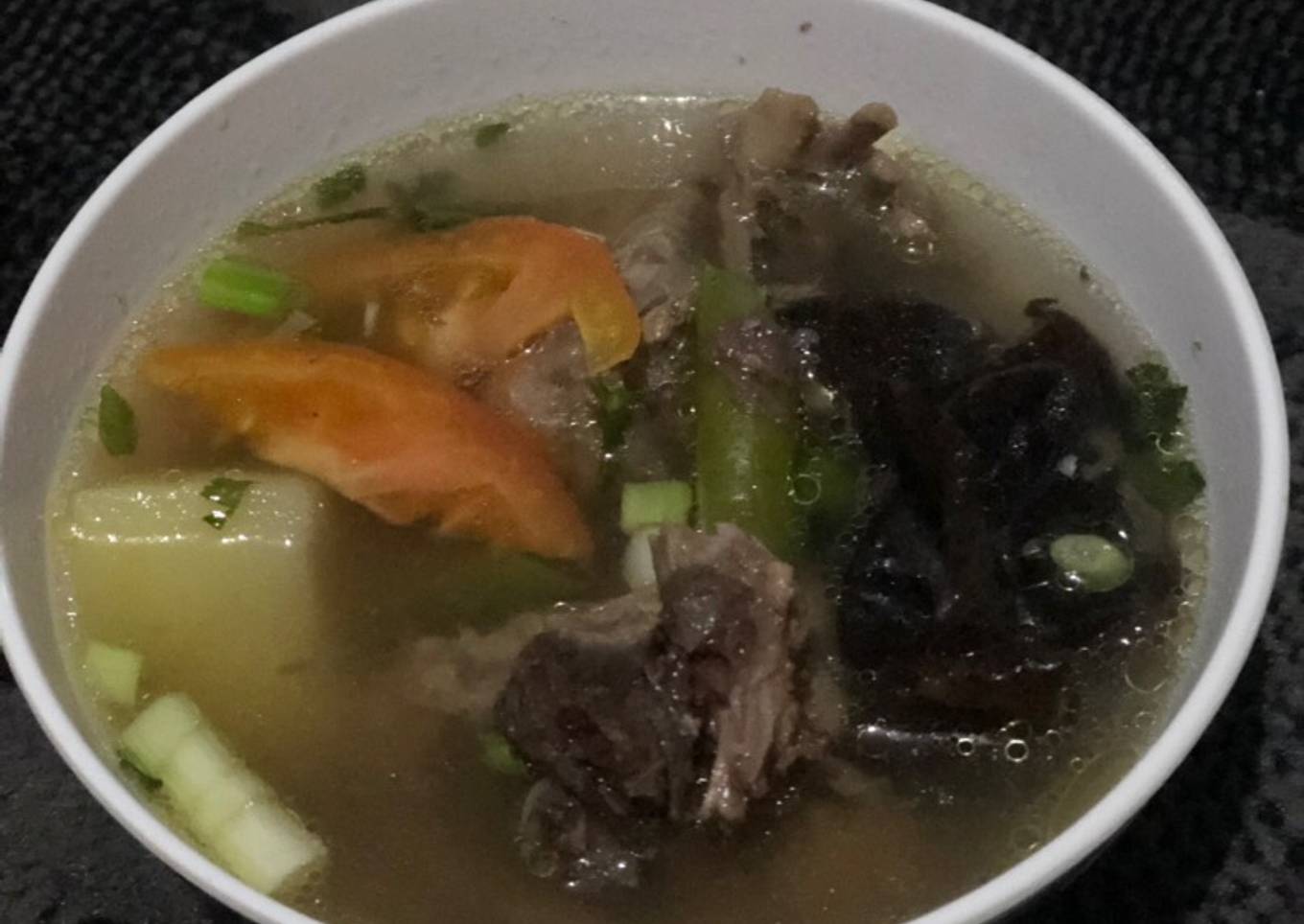 Sup jamur tulang ayam simple<br />#siapramadan