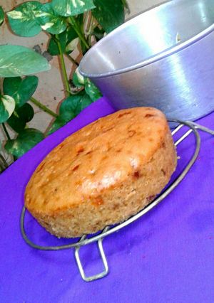 A picture of Spongi biscuit cake.