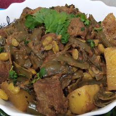 Green Beans Curry (Sem Phali ka Salan) A picture of Green Beans Curry (Sem Phali ka Salan).