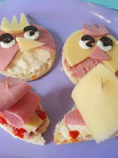 Angry birds szendvics hajókkal recept fotója