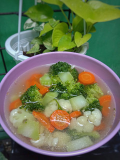 Foto resep Sup Sayur dengan Bonggol Brokoli