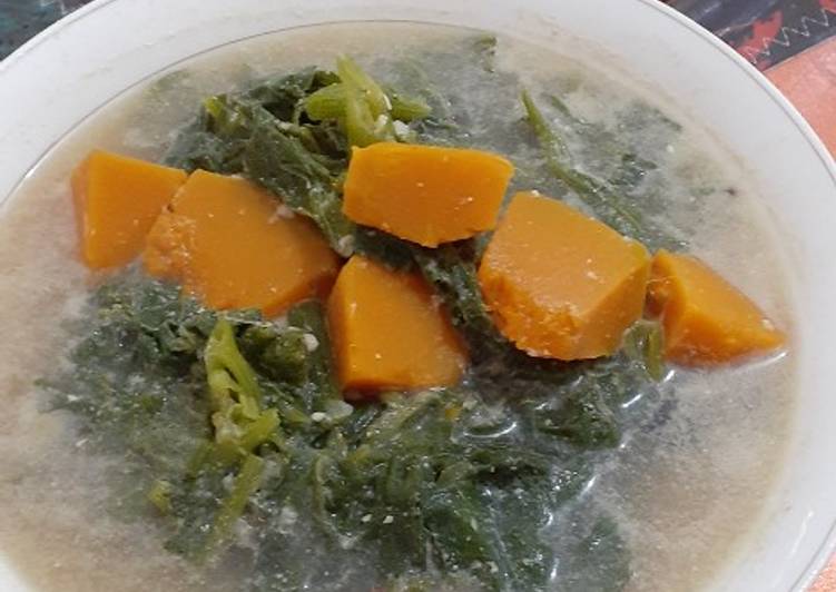 Cara mudah Menyiapkan Sayur Daun Labu Kuah Santan Anti Gagal