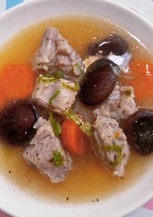 Hình của món Sườn heo hầm súp rau củ.