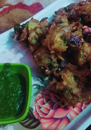 A picture of Palak ke pakore.