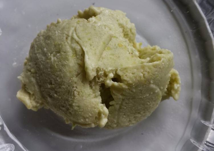 Bagaimana Membuat Ice cream alpukat yummi, Enak