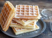 Une photo de gaufres sucré