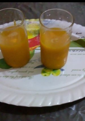 मैंगो शेक (mango shake Recipe In Hindi) रेसिपी मुख्य फोटो