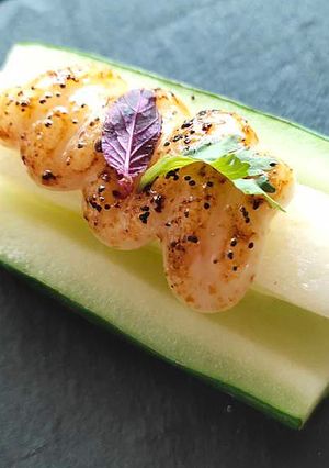 香梨烏魚子黃瓜船 的食譜成品照片