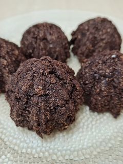Una foto de Galletas de avena, cacao y mucho más, pero sin azúcar 😉