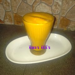 Mango smoothie A picture of Mango smoothie.